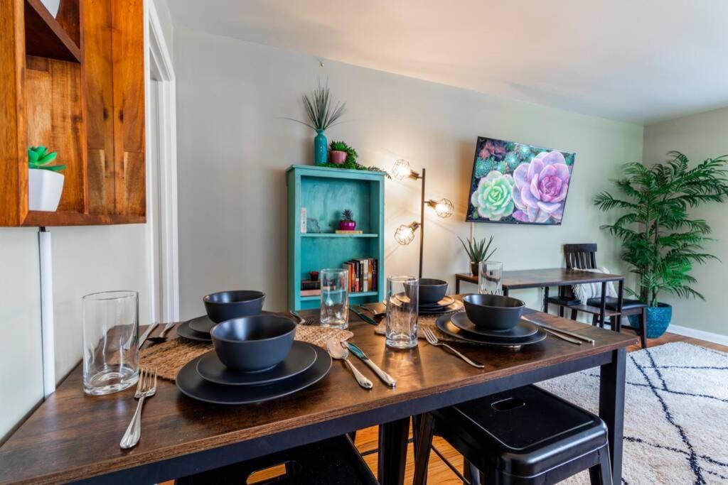 Ski - Explore - Relax - Cozy Beds, Tv & Wi-Fi Salt Lake City Exterior photo